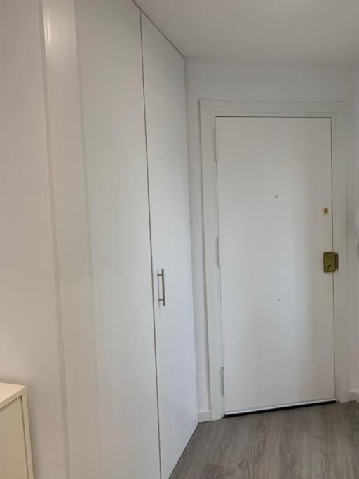 Apartamento Con Encanto Y Piscina Фуэнхирола Экстерьер фото
