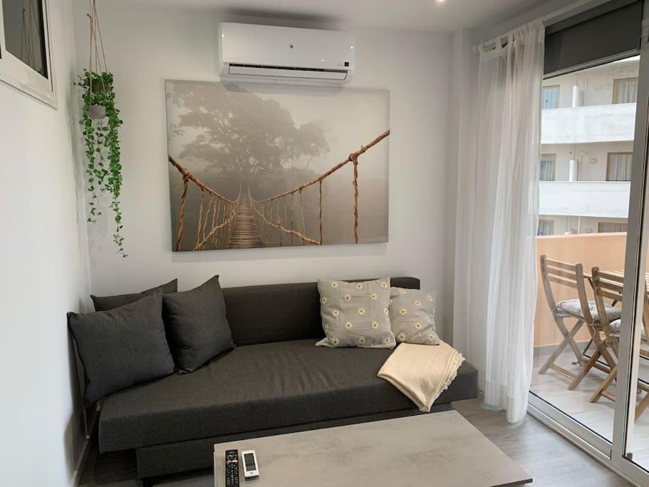 Apartamento Con Encanto Y Piscina Фуэнхирола Экстерьер фото